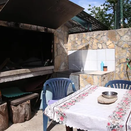 Anka - 100 M From The Apartment Trogir